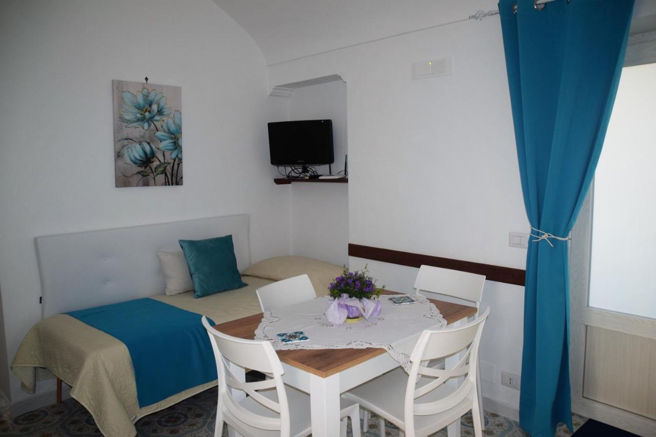 Villa Damecuta B&B 아나카프리 외부 사진